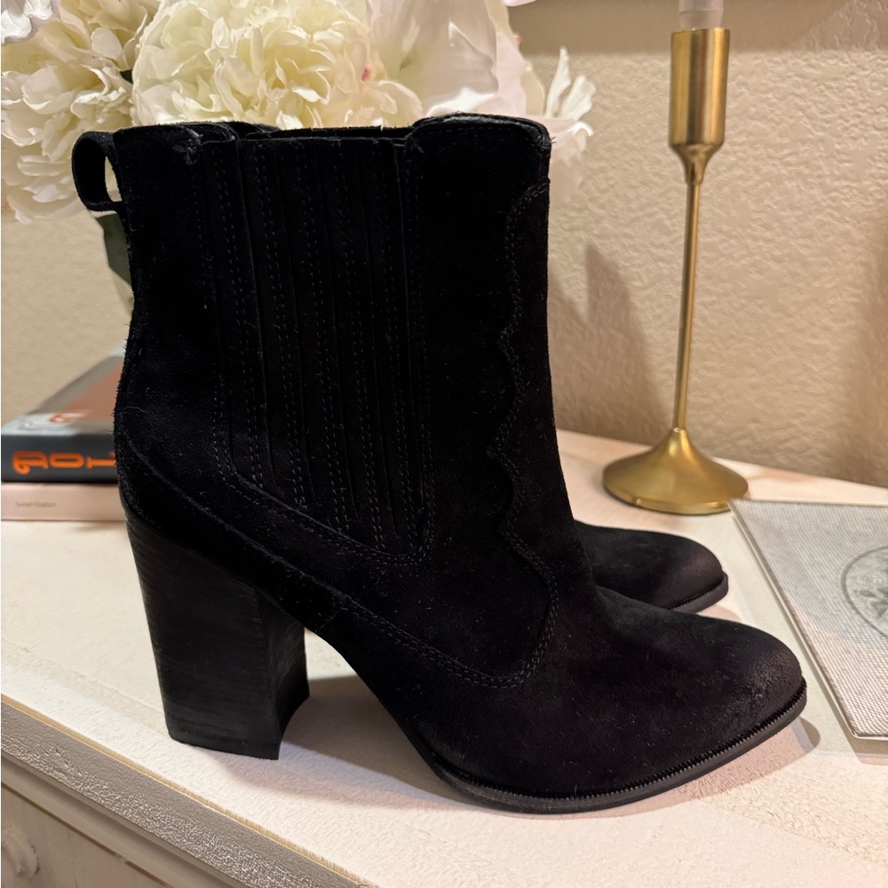 Dolce Vita Boots Women’s size 10